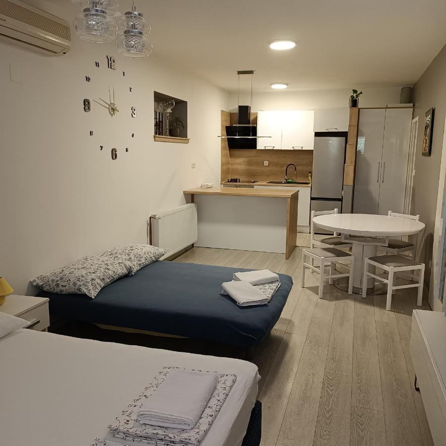 Appartamento Katrin 101 Tučepi Esterno foto